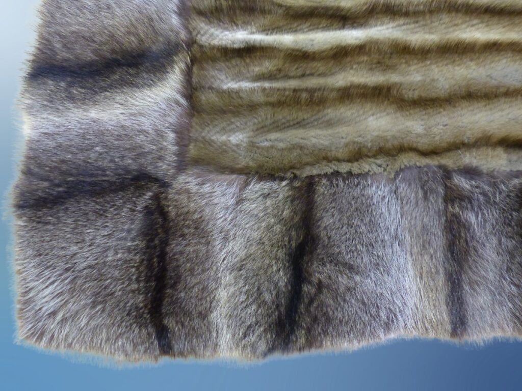 Pelzdecke Bisam Waschbär