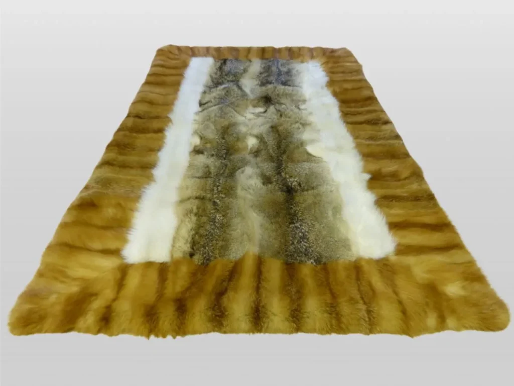 Pelzdecke aus Rotfuchs und Wolf und Blaufuchs